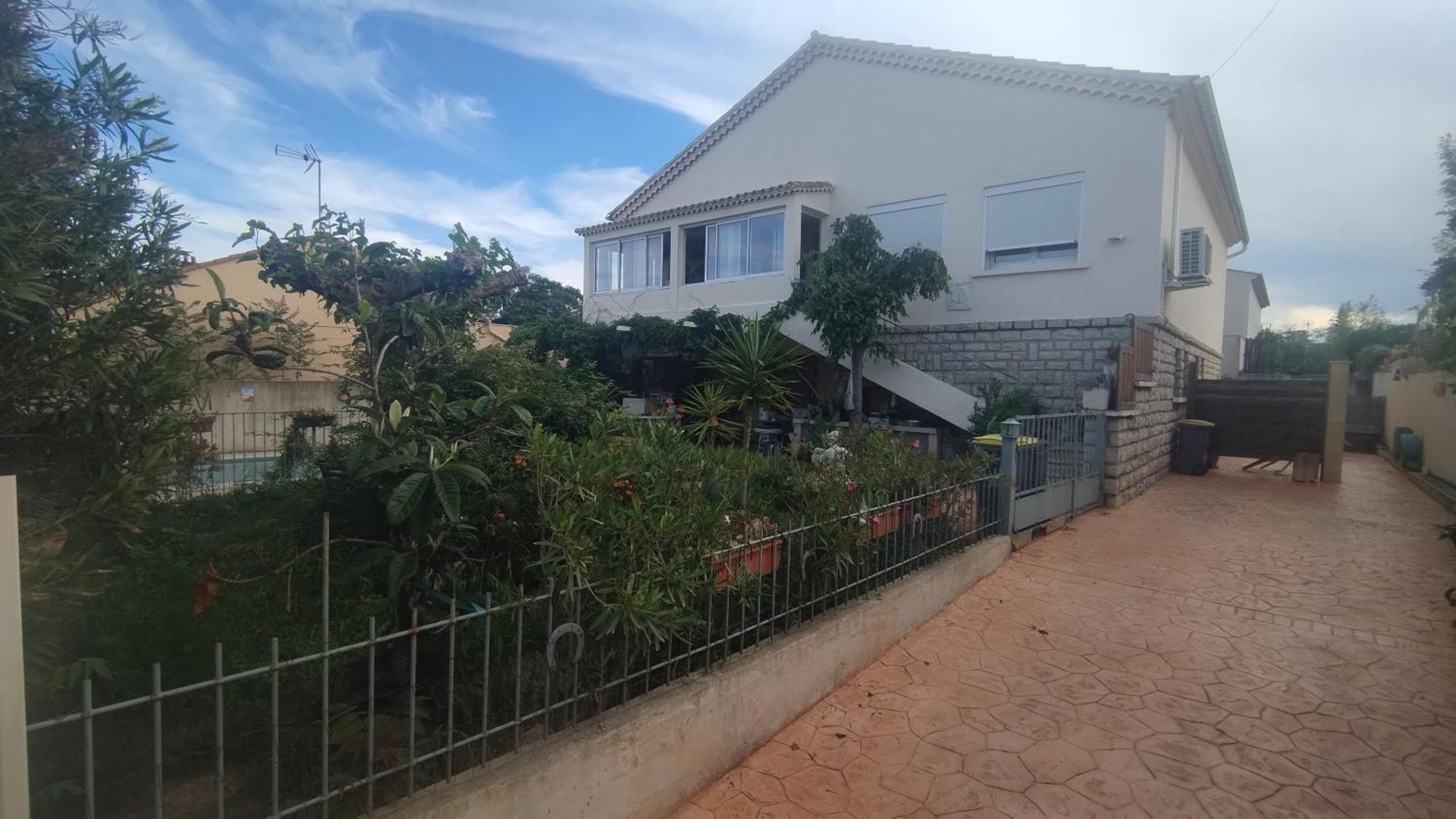 Appartement Entre Mer Et Gardiole 弗龙蒂尼昂 外观 照片